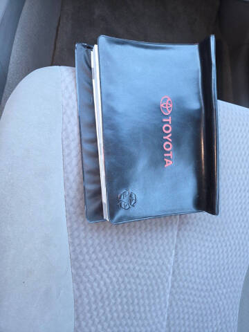 2010 Toyota Camry LE