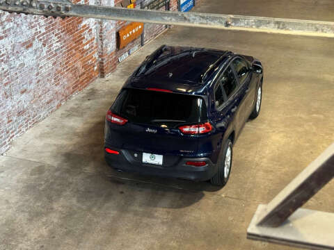 2015 Jeep Cherokee Sport