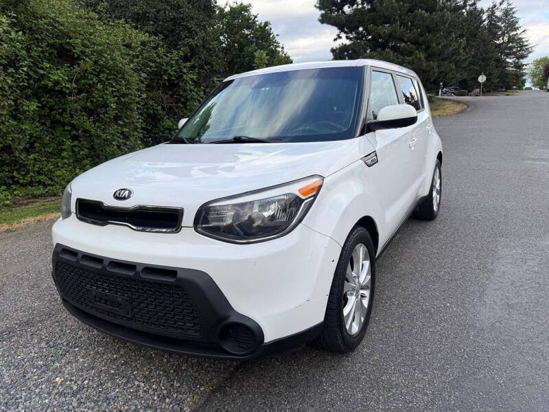 2015 Kia Soul +