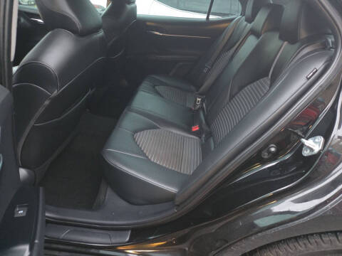 2020 Toyota Camry SE Nightshade