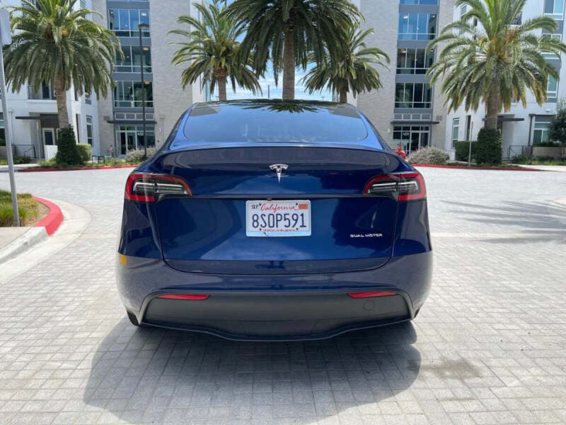 2023 Tesla Model Y Long Range