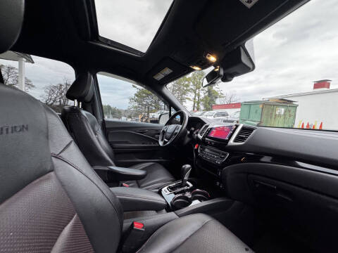 2017 Honda Ridgeline Black Edition