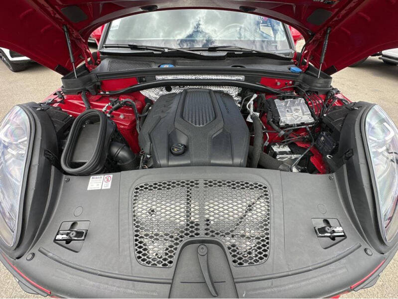 2024 Porsche Macan