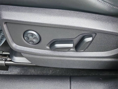 2022 Audi SQ5 Sportback 3.0T quattro Premium Plus