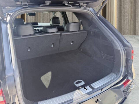 2022 Genesis GV70 2.5T Standard