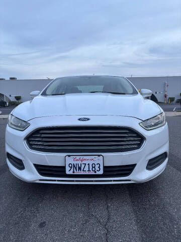 2014 Ford Fusion Hybrid SE