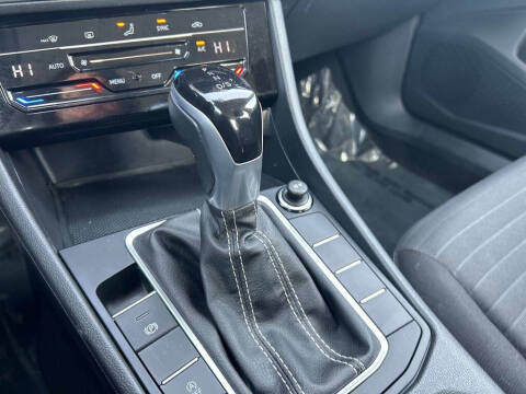 2025 Volkswagen Jetta S