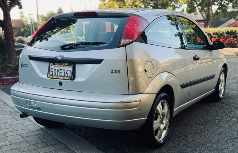 2003 Ford Focus ZX3