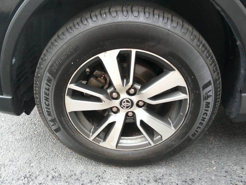 2018 Toyota RAV4 Adventure