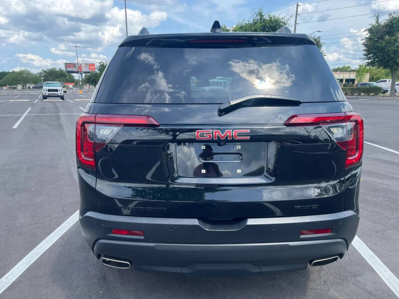 2021 GMC Acadia SLE