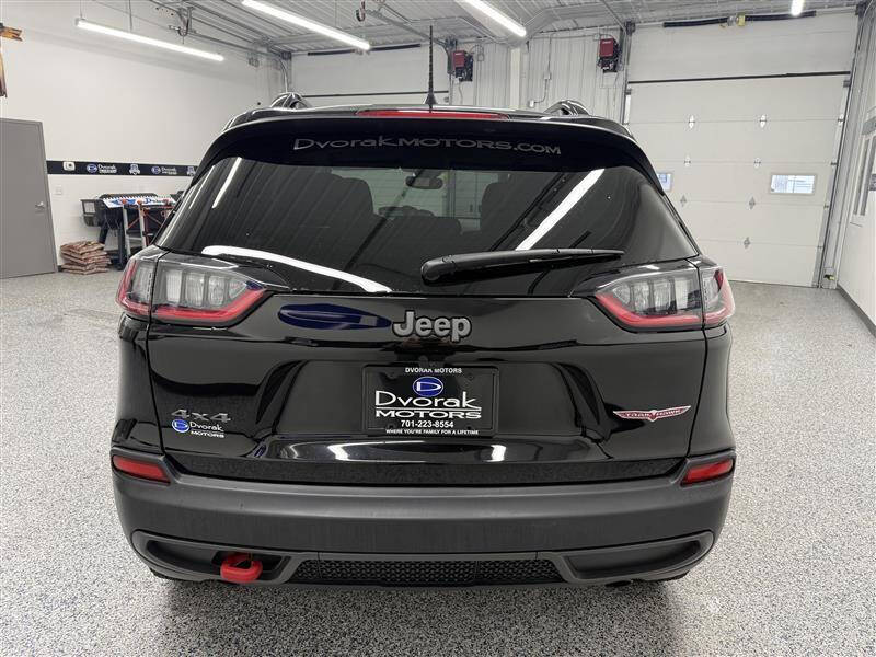 2022 Jeep Cherokee Trailhawk