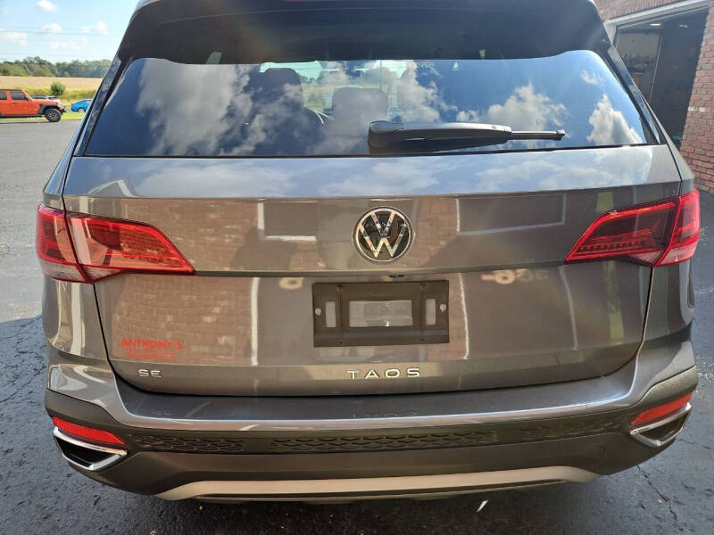 2024 Volkswagen Taos SE