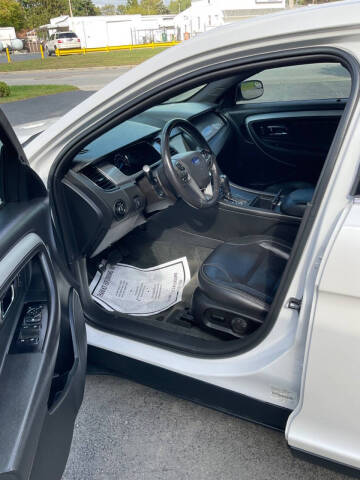 2017 Ford Taurus SEL