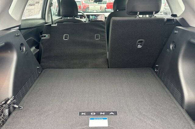 2026 Hyundai Kona SE