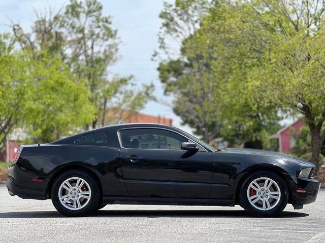 2012 Ford Mustang V6