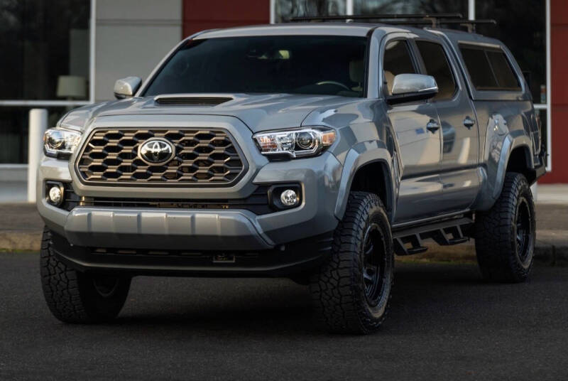 2020 Toyota Tacoma TRD Sport's photo