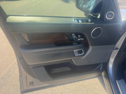 2021 Land Rover Range Rover P525 HSE Westminster Edition