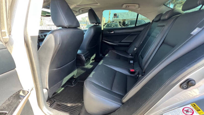 2015 Lexus IS 250