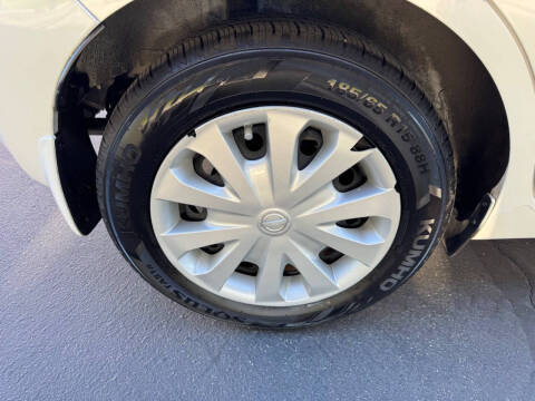 2015 Nissan Versa Note SV