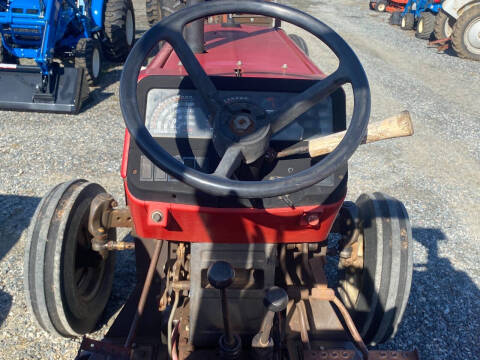 1990 Massey Ferguson 383