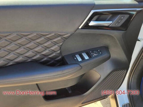 2025 Mitsubishi Outlander PHEV