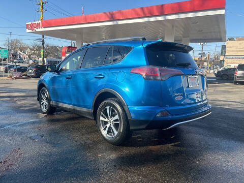 2017 Toyota RAV4 XLE
