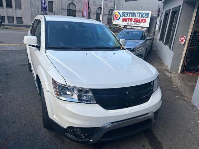 2018 Dodge Journey Crossroad's photo