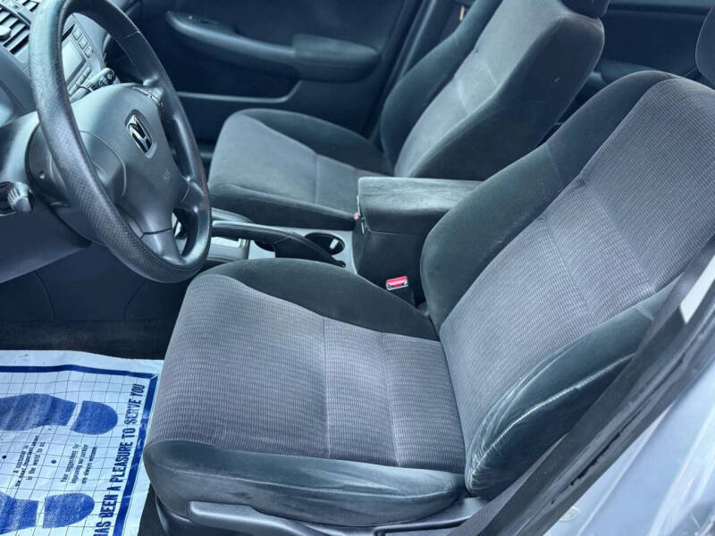 2005 Honda Accord LX