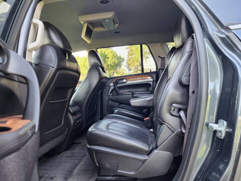 2011 Buick Enclave CXL-2