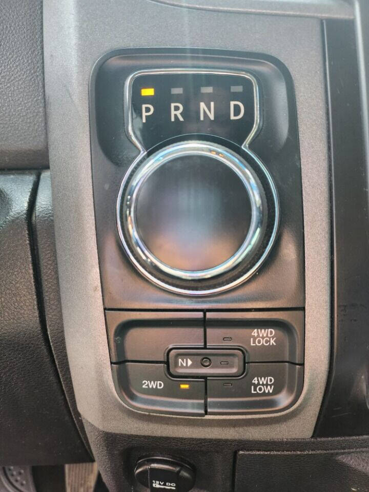 2017 RAM 1500 Pickup - $19,995