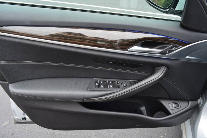 2019 BMW 5 Series 530i xDrive