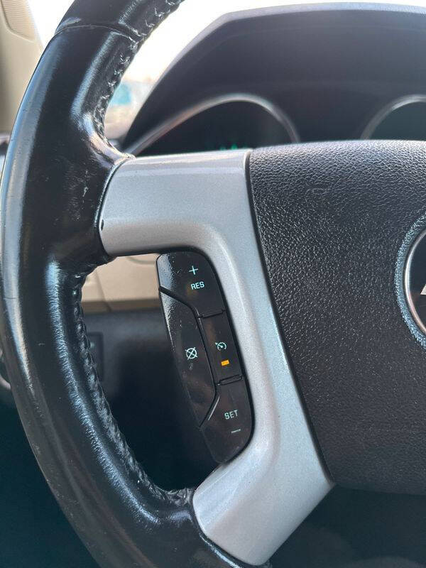 2012 Chevrolet Traverse LTZ