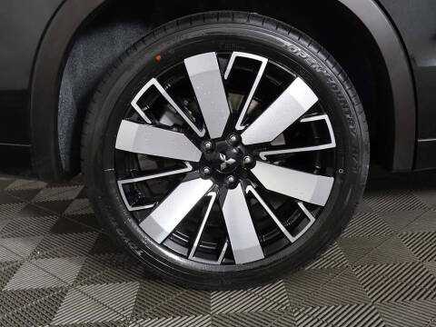 2025 Mitsubishi Outlander SEL Platinum Edition