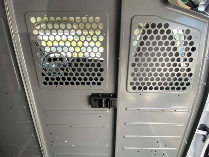 2025 Chevrolet Express 2500