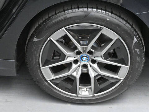 2024 BMW i5 eDrive40