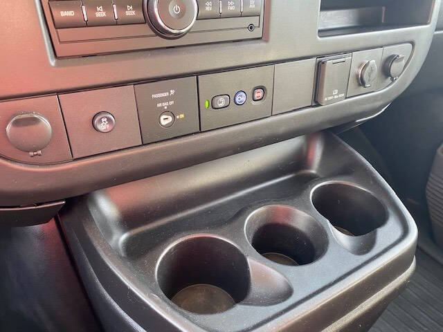 2017 Chevrolet Express LS 2500