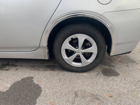 2012 Toyota Prius One