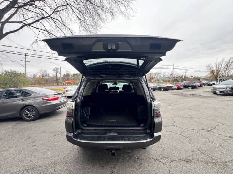 2017 Toyota 4Runner SR5