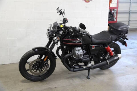 2023 Moto Guzzi V7 STONE S