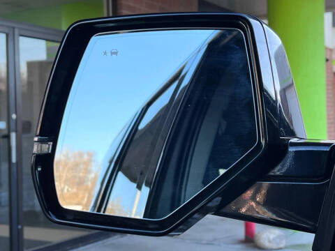 2020 Cadillac Escalade Luxury