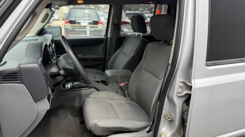 2006 Jeep Commander