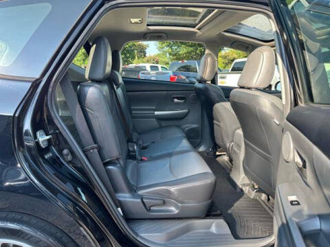 2012 Toyota Prius v Five