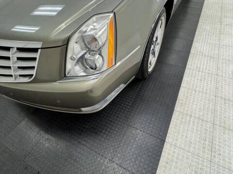 2010 Cadillac DTS Luxury Collection