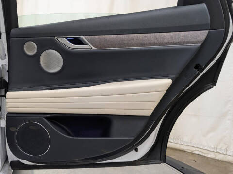 2024 Genesis Electrified G80 Advanced