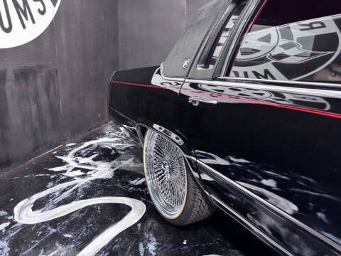 1990 Cadillac Brougham