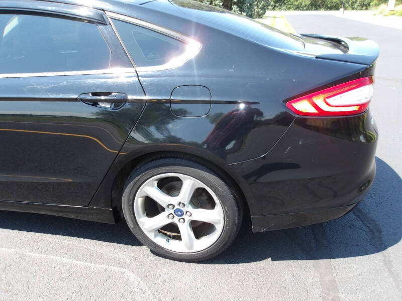 2016 Ford Fusion S