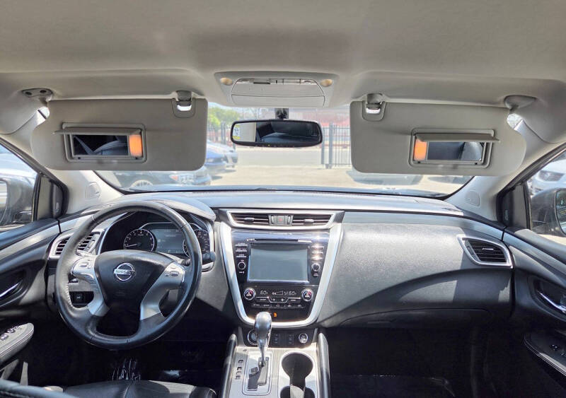 2017 Nissan Murano SL