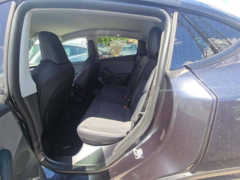2026 Tesla Model Y Premium