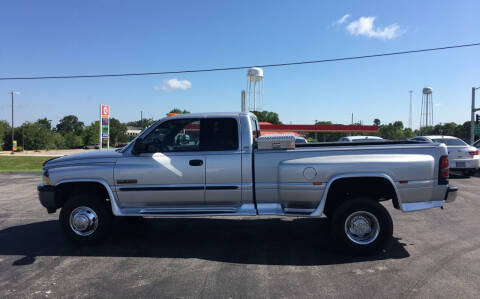 2002 Dodge Ram Pickup 3500 for sale at Village Motors in Sullivan MO