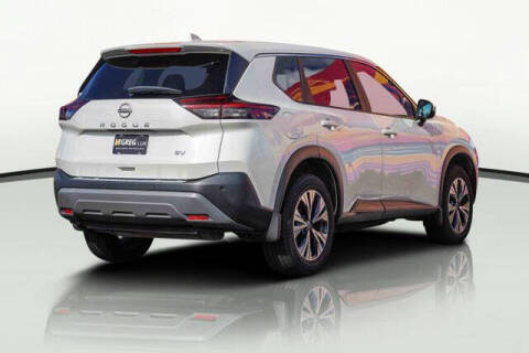 2022 Nissan Rogue SV